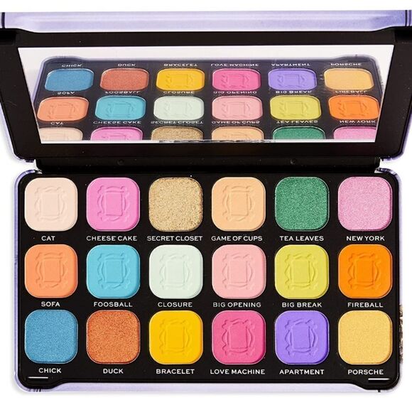 Revolution × F•R•I•E•N•D•S eyeshadow palette - Picture 3 of 3